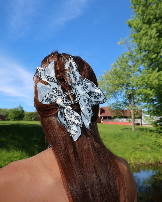 Wild Honey Claw Clip