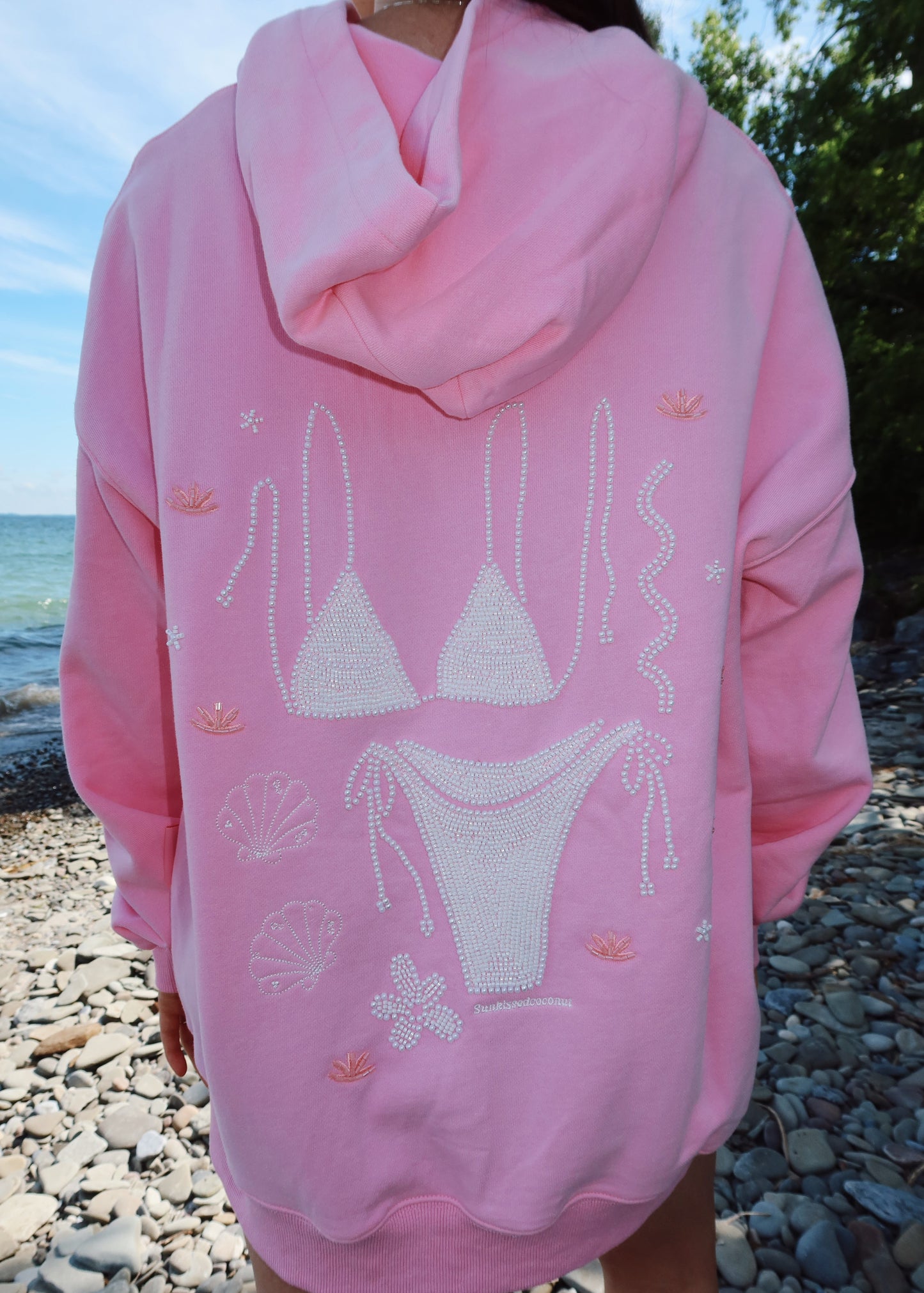 Shell Kiss Hoodie