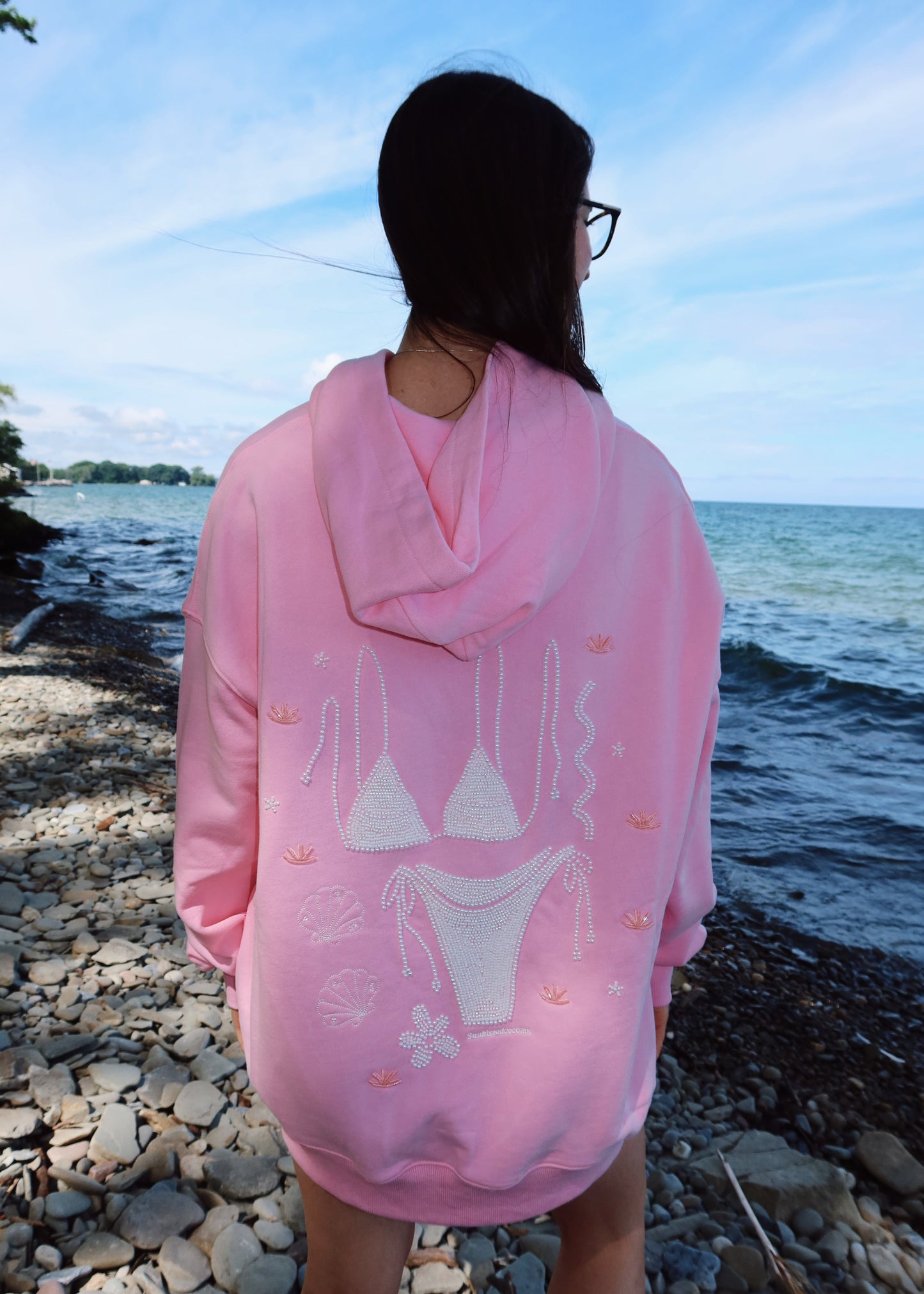 Shell Kiss Hoodie