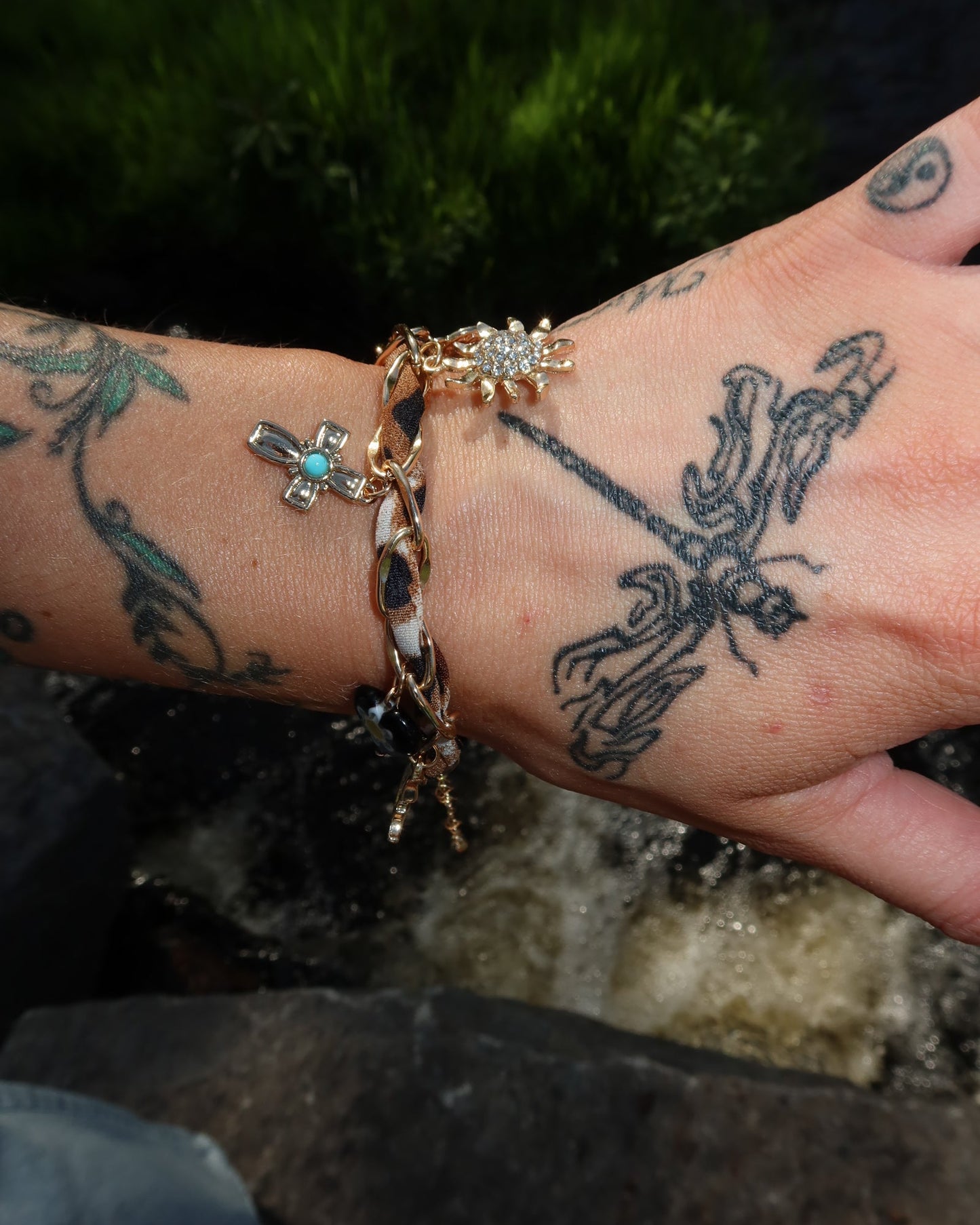 Sun-blast Scarf Bracelet